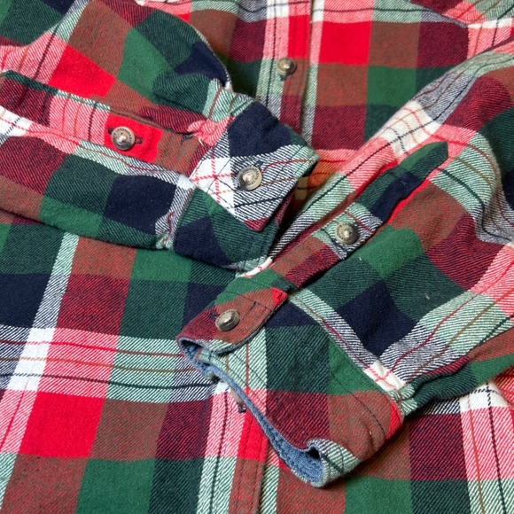Legendary Whitetails Flannel Shirt Mens XXL Red Green Plaid Work Outdoors Hiking - Picture 7 of 12